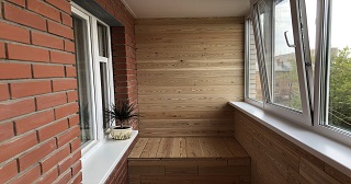 Отделка, остекление, утепление балконов в Ханты-Мансийске от 208 руб. м/2.